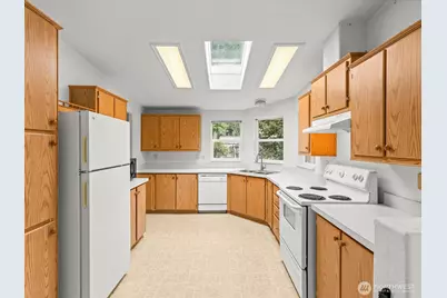 20524 32nd Dr SE, Bothell, WA 98012 - Photo 3