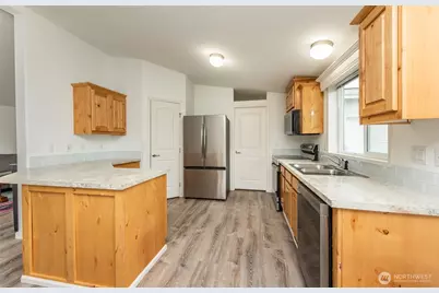 713 W Heritage Loop, Sequim, WA 98382 - Photo 9