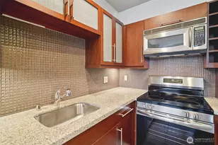 1400 2nd Ave N, Seattle, WA 98109 - Photo 11