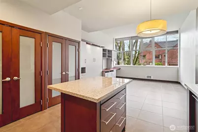 1400 2nd Avenue N #284, Seattle, WA 98109 - Photo 13