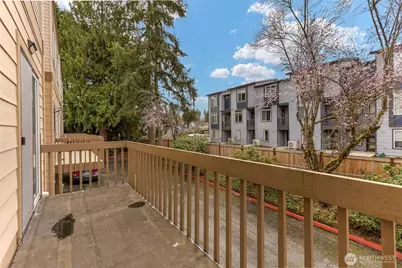 16820 6th Avenue W #B11, Lynnwood, WA 98037 - Photo 9