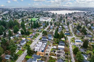 8831 B Wallingford Ave N, Seattle, WA 98103 - Photo 29