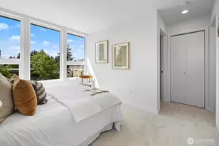 8831 B Wallingford Ave N, Seattle, WA 98103 - Photo 11