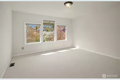 928 17th Avenue E, Seattle, WA 98112 - Photo 21