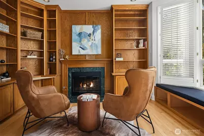 928 17th Avenue E, Seattle, WA 98112 - Photo 3