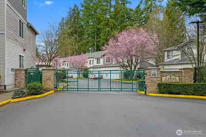 12530 Admiralty Way #J302, Everett, WA 98204 - Photo 1