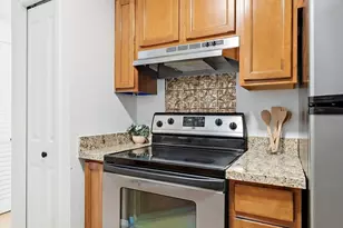 11527 Hwy 99, Everett, WA 98204 - Photo 5