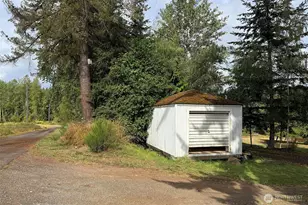 3951 S Tyler Rd, Port Angeles, WA 98363 - Photo 31