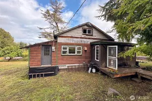 3951 S Tyler Rd, Port Angeles, WA 98363 - Photo 1
