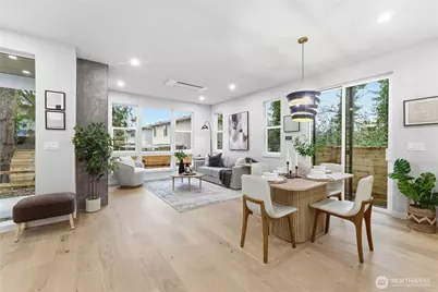 9016 124th Lane NE, Kirkland, WA 98033 - Photo 7