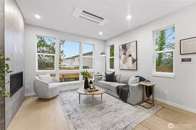 9016 124th Lane NE, Kirkland, WA 98033 - Photo 3