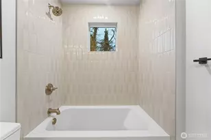 9016 124th Ln NE, Kirkland, WA 98033 - Photo 33