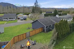 620 Myrtine St, Enumclaw, WA 98022 - Photo 17