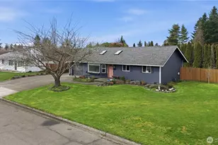 620 Myrtine St, Enumclaw, WA 98022 - Photo 1