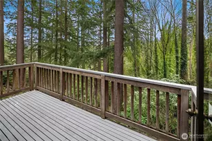 9027 SE 50th St, Mercer Island, WA 98040 - Photo 31