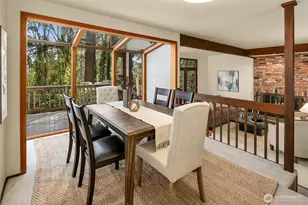 9027 SE 50th St, Mercer Island, WA 98040 - Photo 7