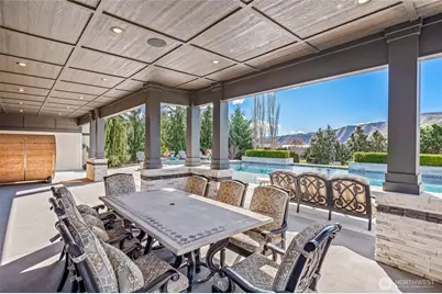 1695 Easy Street, Wenatchee, WA 98801 - Photo 15