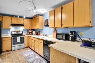 21225 76th Ave W, Edmonds, WA 98026 - Photo 5