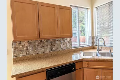 19311 24th Avenue W #G, Lynnwood, WA 98036 - Photo 5