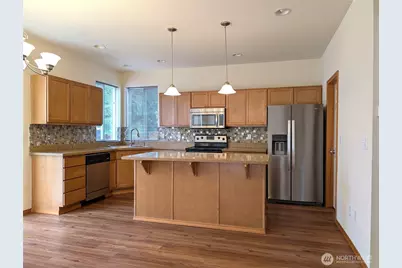 19311 24th Avenue W #G, Lynnwood, WA 98036 - Photo 7