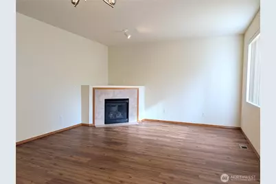 19311 24th Avenue W #G, Lynnwood, WA 98036 - Photo 3