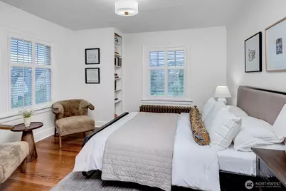 2103 5th Avenue N, Seattle, WA 98109 - Photo 25