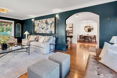 2103 5th Avenue N, Seattle, WA 98109 - Photo 15