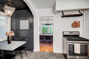 2103 5th Ave N, Seattle, WA 98109 - Photo 13