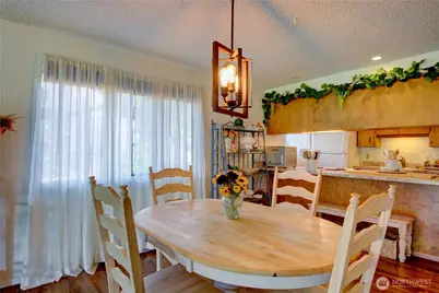 12492 Gwen Drive #10, Burlington, WA 98233 - Photo 15