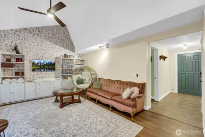 11807 Dogwood Place, Anderson Island, WA 98303 - Photo 3