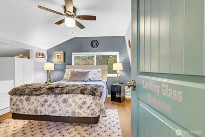 11807 Dogwood Place, Anderson Island, WA 98303 - Photo 15