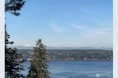 3968 S East Camano Drive, Camano Island, WA 98282 - Photo 35