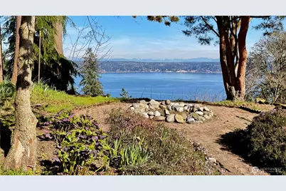 3968 S East Camano Drive, Camano Island, WA 98282 - Photo 3