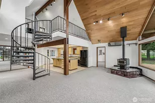 3968 S East Camano Dr, Camano Island, WA 98282 - Photo 13