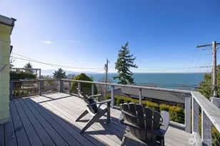 302 S Forest St, Bellingham, WA 98225 - Photo 5