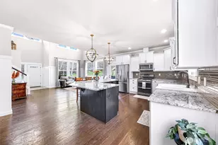 23066 Sagers Ln, Mount Vernon, WA 98274 - Photo 9