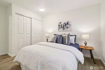 10822 NE 148th Lane #J102, Bothell, WA 98011 - Photo 17