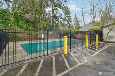 10822 NE 148th Lane #J102, Bothell, WA 98011 - Photo 25