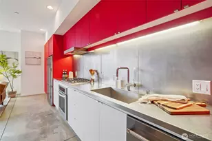 1321 S State St, Seattle, WA 98144 - Photo 9