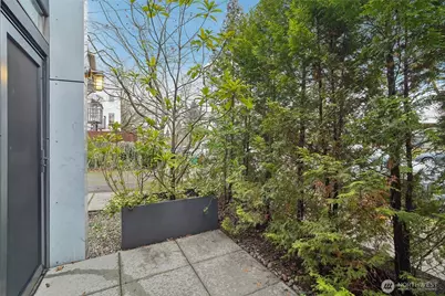 1321 S State Street #C, Seattle, WA 98144 - Photo 33