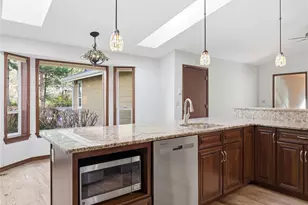 8127 Jamieson Ct SW, Tumwater, WA 98512 - Photo 11