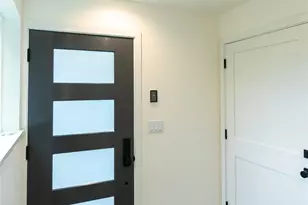 9361 Forest Ct SW, Seattle, WA 98136 - Photo 3