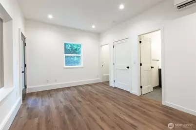 9361 Forest Court SW, Seattle, WA 98136 - Photo 7