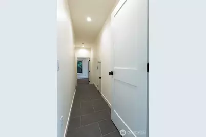 9361 Forest Court SW, Seattle, WA 98136 - Photo 5