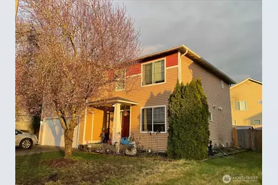 18529 94th Avenue E, Puyallup, WA 98375 - Photo 1