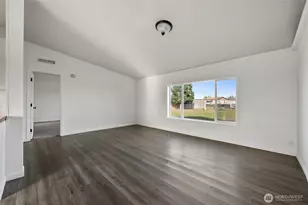 4112 Road E 9 NE, Moses Lake, WA 98837 - Photo 5