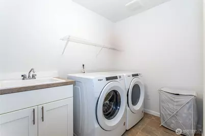 27432 14th Place S, Des Moines, WA 98198 - Photo 19