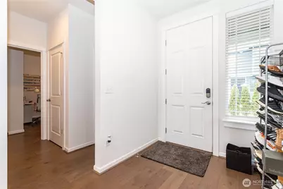 27432 14th Place S, Des Moines, WA 98198 - Photo 15