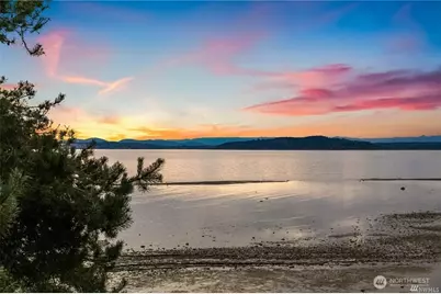 4030 Beach Drive SW, Seattle, WA 98116 - Photo 29