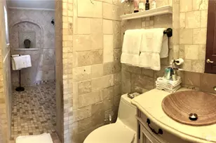 4030 Beach Dr SW, Seattle, WA 98116 - Photo 19